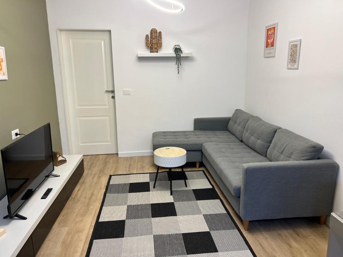 New Bazaar Cane Apartment 3 ティラナ エクステリア 写真
